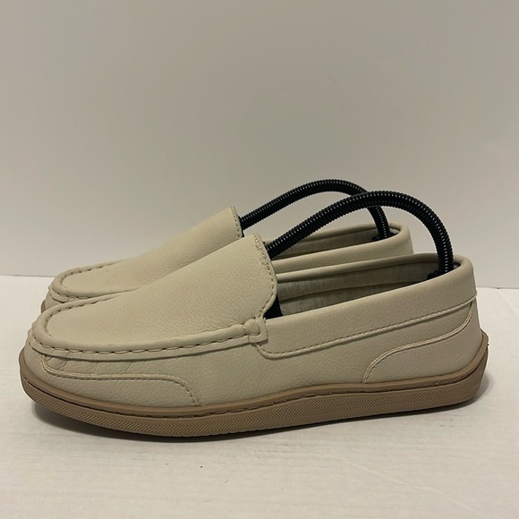 My Pillow My Slipper Moccasins Leather Women’s Size 9 Beige Slip On House Shoes - Picture 1 of 9